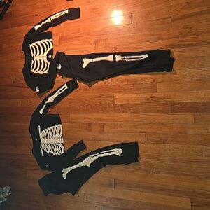 Gap Kids 100% Organic Cotton Glow-In-The-Dark Skeleton PJ Bundle